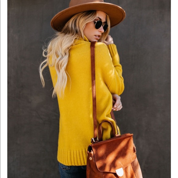 KIKO Chunky Turtleneck Sweater - Picture 6 of 8